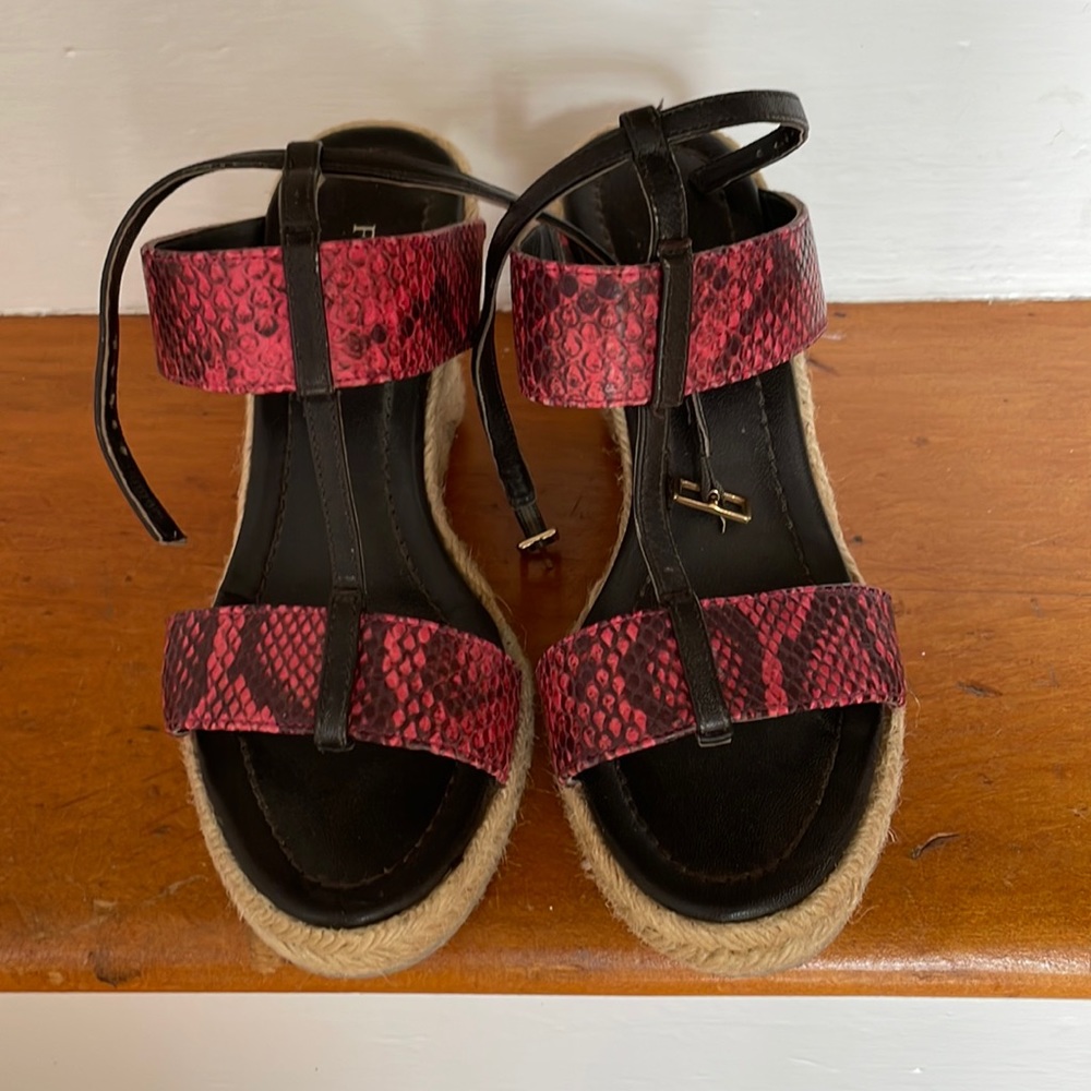 $9 Moving sale til 8/2!! Fuchsia Furla wedge with ankle strap